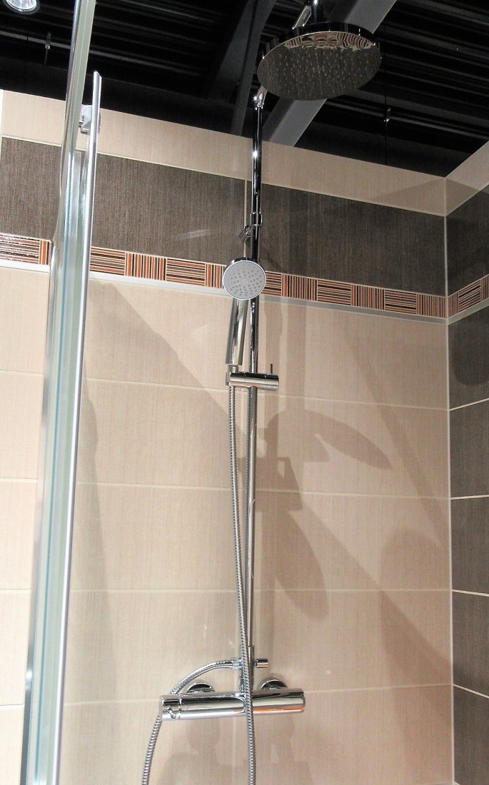 Sprchový systém Paffoni s pákovou baterií chrom ZCOL686